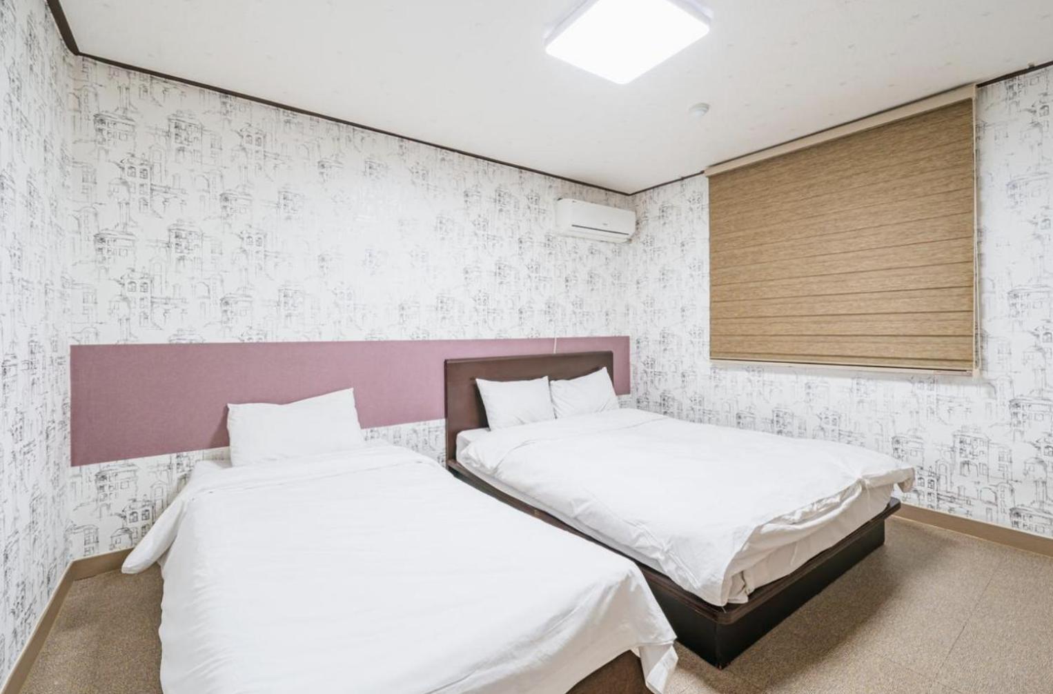 Manhattan Hotel Jeju Extérieur photo