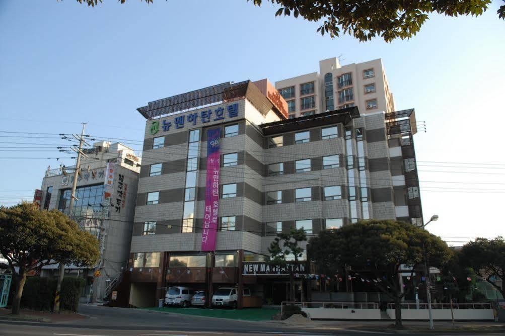 Manhattan Hotel Jeju Extérieur photo